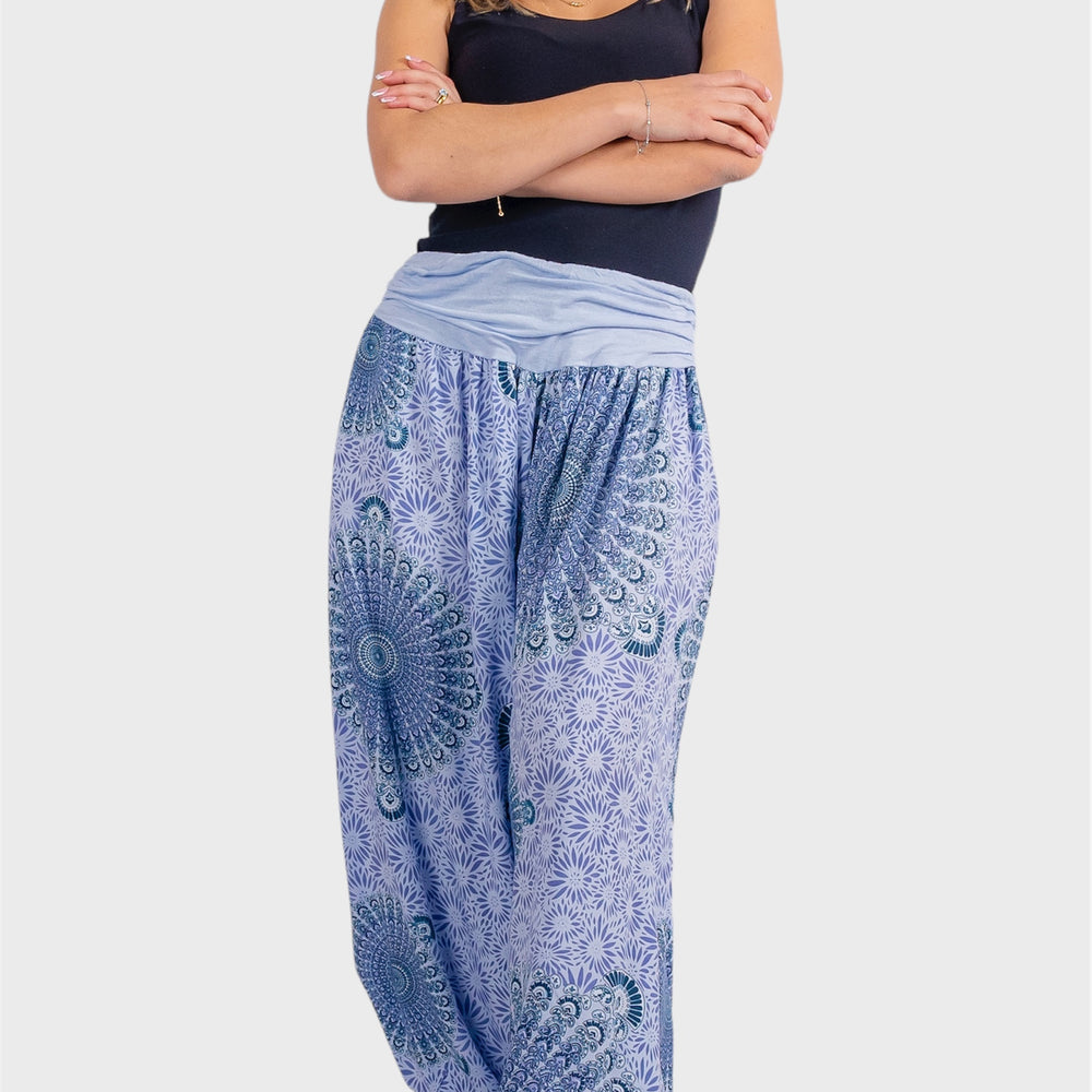 
                      
                        PANTALON BOMBACHO ESTAMPADO
                      
                    